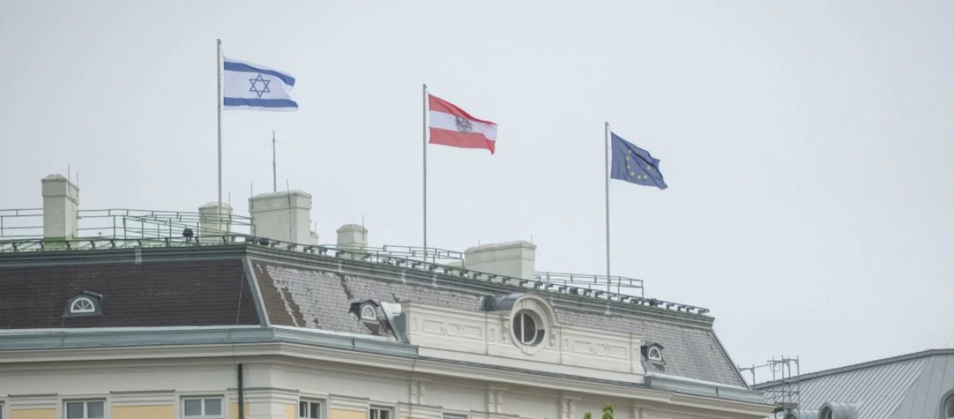 Aυστριακό ΥΠΕΞ κατά Ρ.Τ.Ερντογάν για Μεσανατολικό: «Ρίχνει λάδι στη φωτιά»